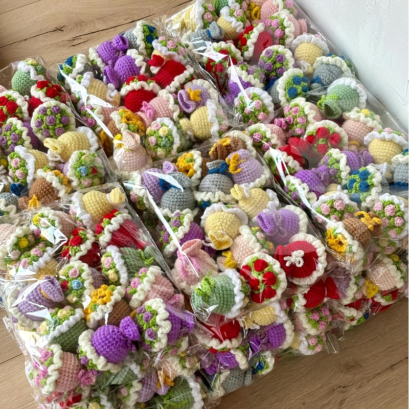 15 Pack Hand-Knitted Bouquets  – обзор и цена Baby Products Gift Pack